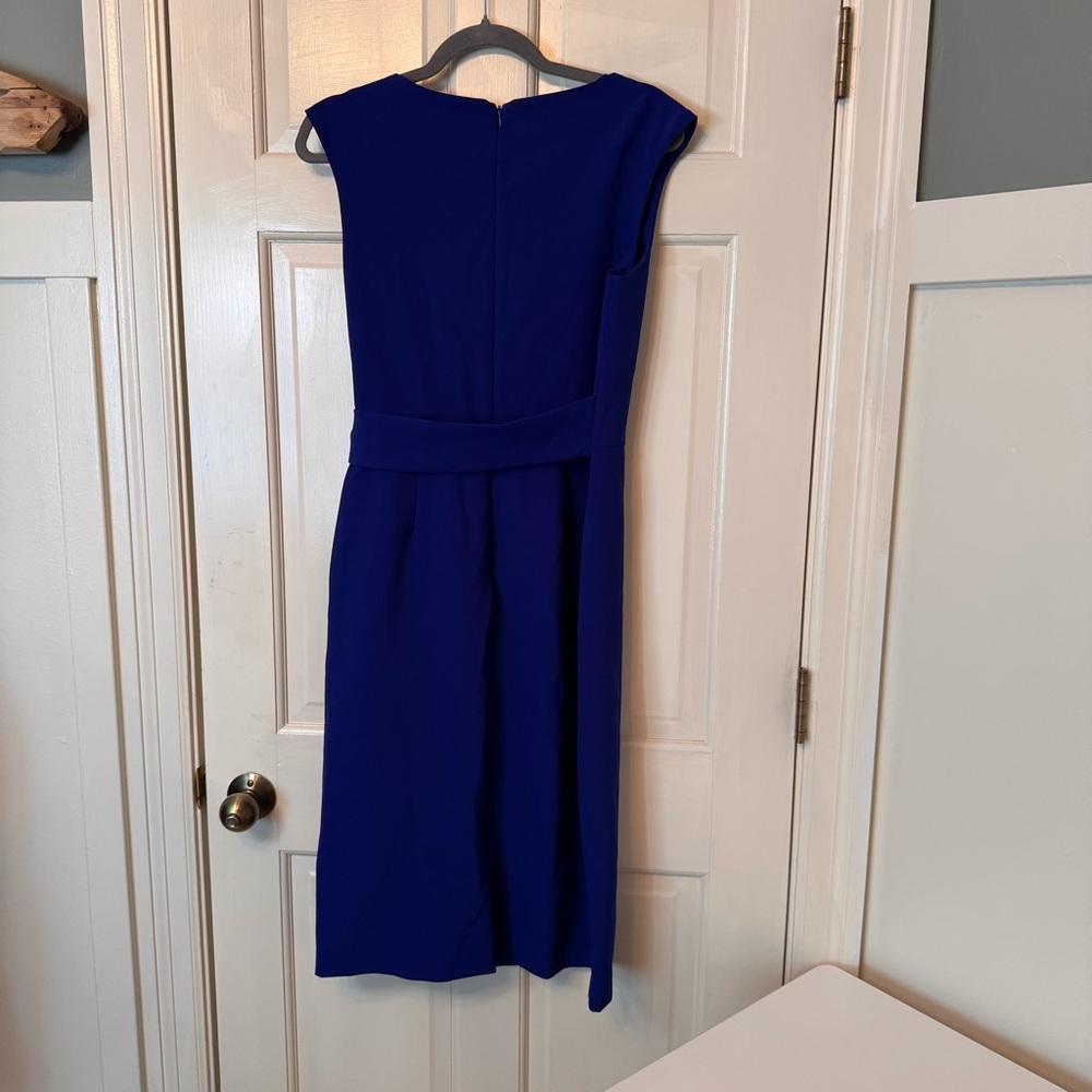 Tahari Royal Blue Faux Wrap Sheath Dress Size 10 Sleeveless - Picture 2 of 4